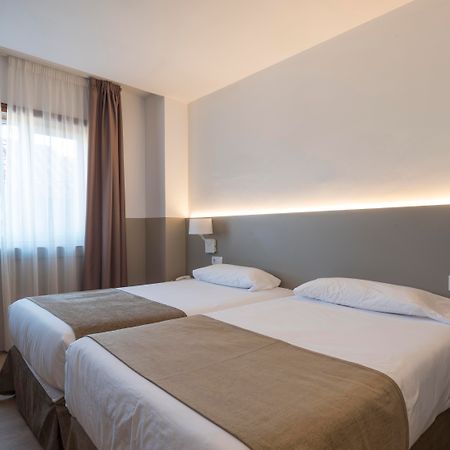 Hotel Airinos 3* Cangas do Morrazo Εξωτερικό φωτογραφία