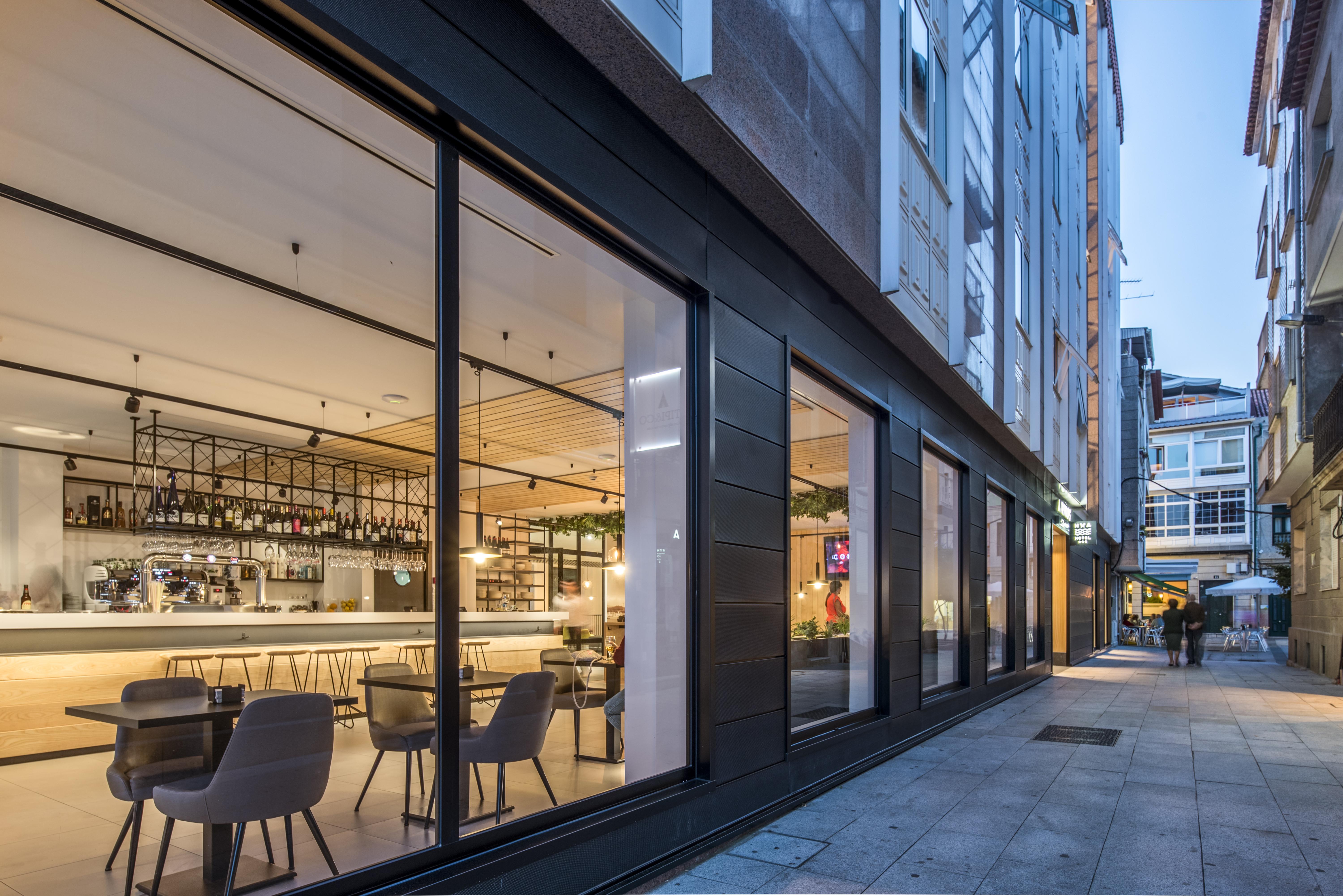 Hotel Airinos 3* Cangas do Morrazo Εξωτερικό φωτογραφία