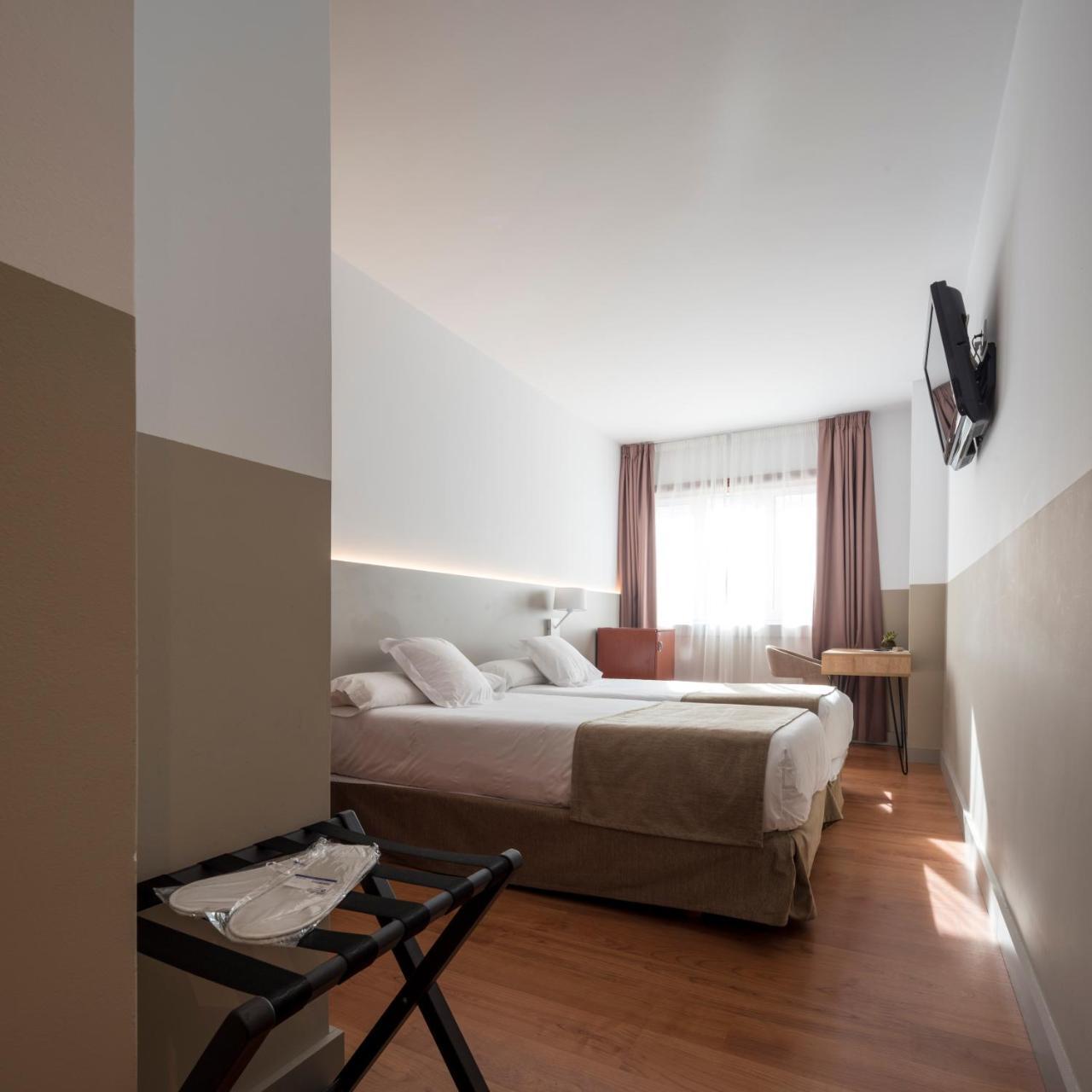 Hotel Airinos 3* Cangas do Morrazo Εξωτερικό φωτογραφία