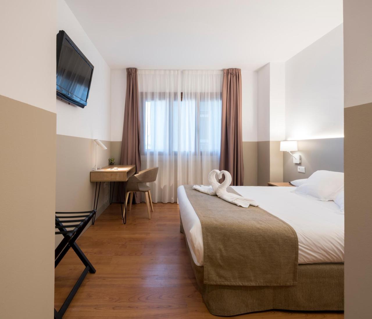 Hotel Airinos 3* Cangas do Morrazo Εξωτερικό φωτογραφία