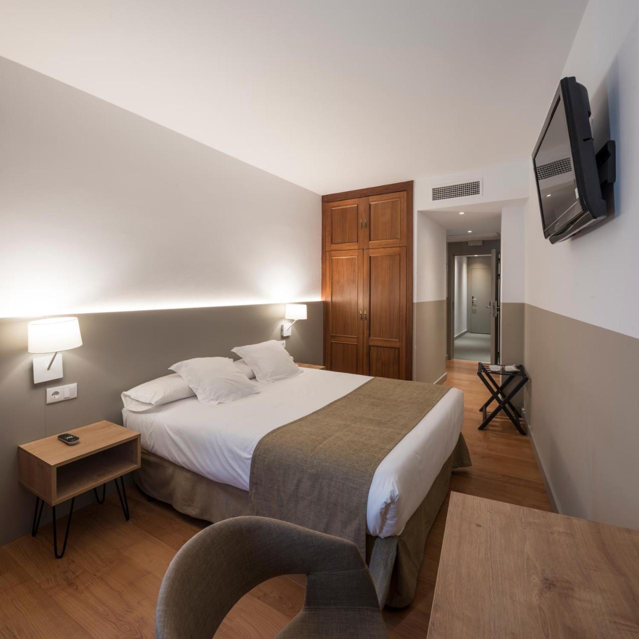 Hotel Airinos 3* Cangas do Morrazo Εξωτερικό φωτογραφία