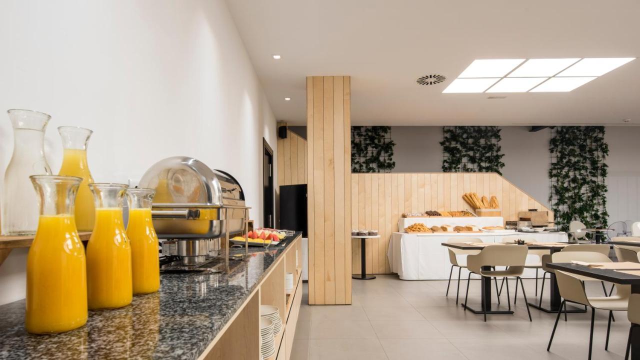 Hotel Airinos 3* Cangas do Morrazo Εξωτερικό φωτογραφία